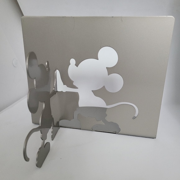 Mickey Mouse Bookends - Picture 3 of 7